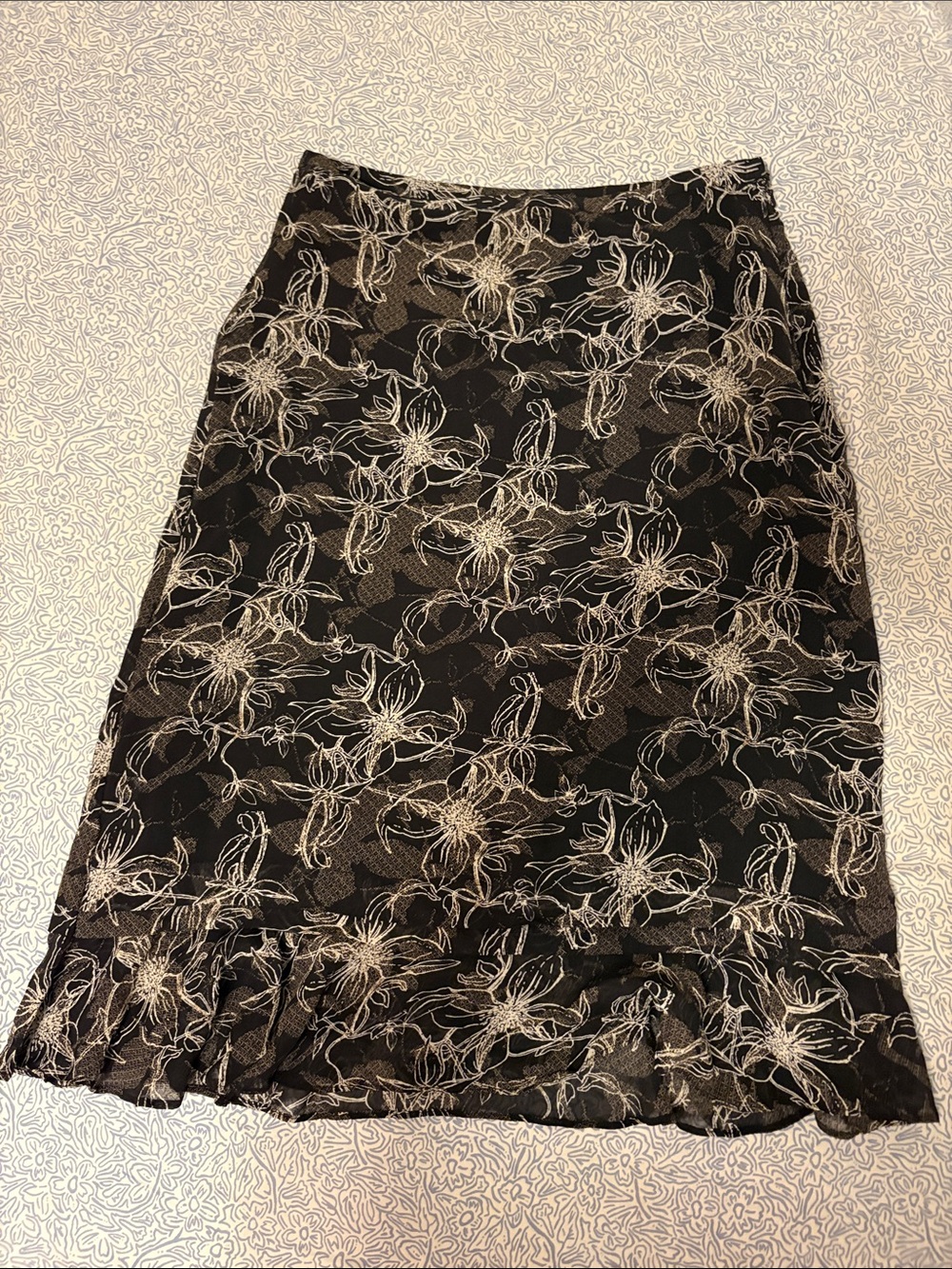 Valerie Stevens Black Midi Skirt with Cream Floral Lace Overlay